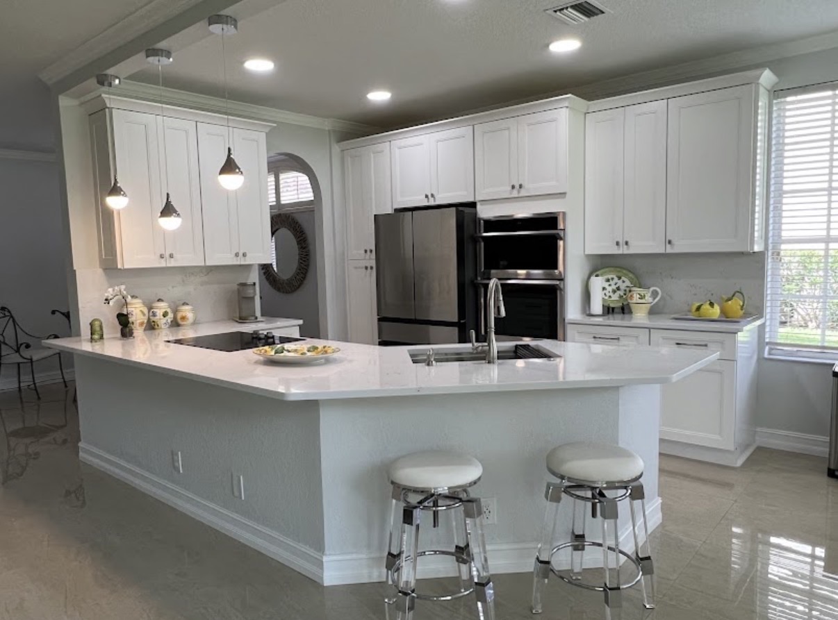 Quartz Peninsula & Seating
